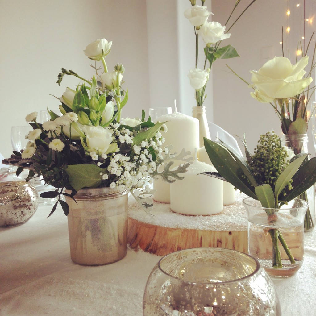 fleurs mariage blanches, centre de table hiver